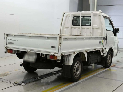NISSAN VANETTE TRUCK