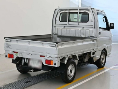 NISSAN NT100 CLIPPER