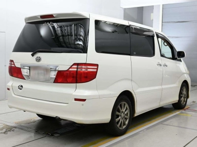 TOYOTA ALPHARD V