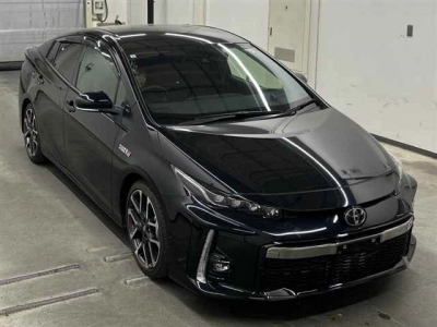 TOYOTA PRIUS PHV