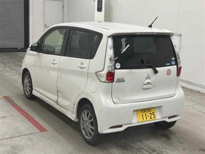 MITSUBISHI EK CUSTOM