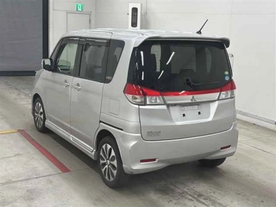 MITSUBISHI DELICA D:2