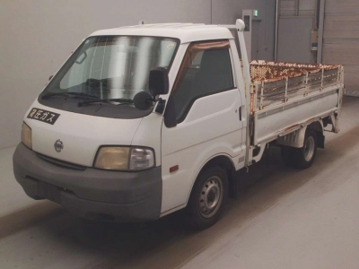 NISSAN VANETTE TRUCK