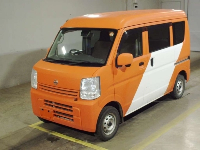 NISSAN NV100 CLIPPER