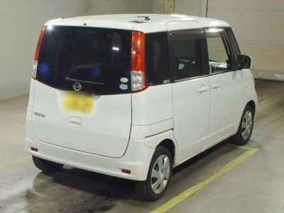 NISSAN ROOX