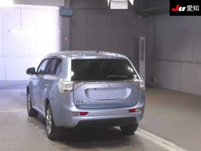 MITSUBISHI OUTLANDER PHEV