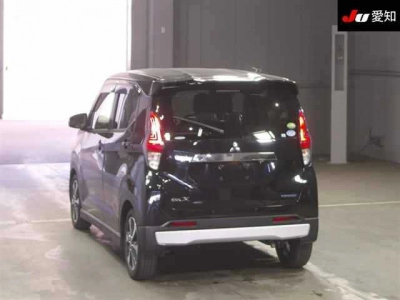 MITSUBISHI EK X