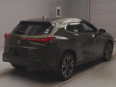 LEXUS UX