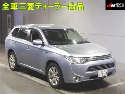 MITSUBISHI OUTLANDER PHEV