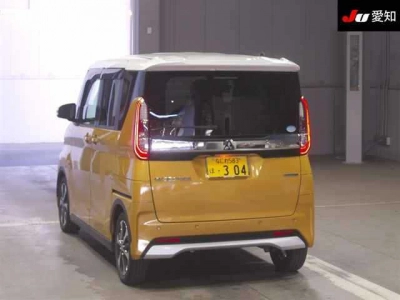 MITSUBISHI EK X SPACE