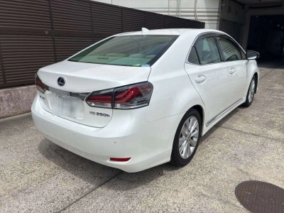 LEXUS HS