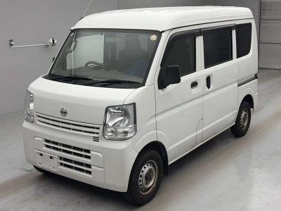 NISSAN NV100 CLIPPER