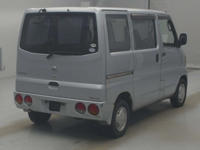 NISSAN CLIPPER VAN