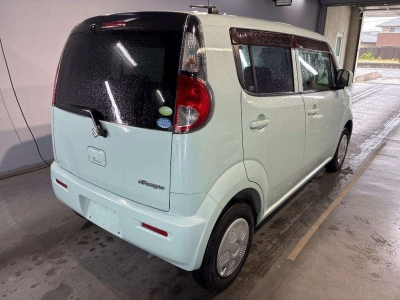 SUZUKI MRWAGON