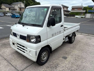NISSAN CLIPPER TRUCK