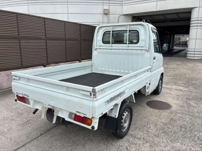 NISSAN CLIPPER TRUCK
