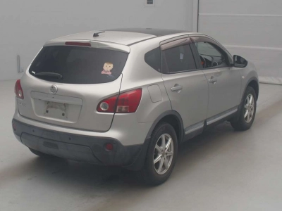 NISSAN DUALIS