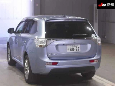 MITSUBISHI OUTLANDER PHEV