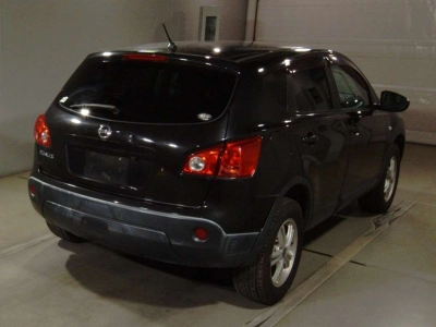NISSAN DUALIS