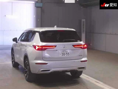 MITSUBISHI OUTLANDER PHEV