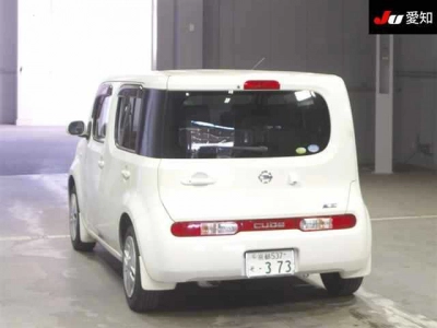 NISSAN CUBE