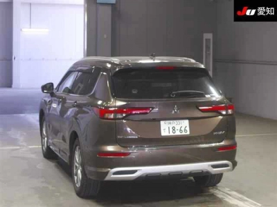 MITSUBISHI OUTLANDER PHEV