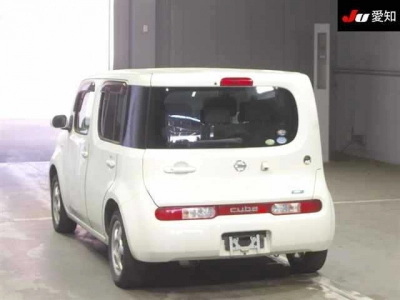 NISSAN CUBE