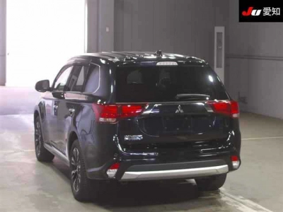 MITSUBISHI OUTLANDER PHEV