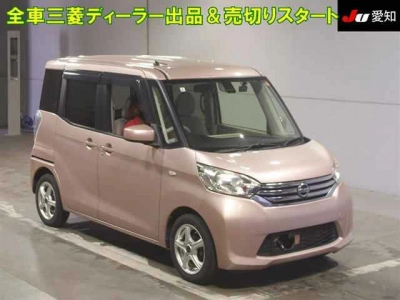 NISSAN DAYZ ROOX