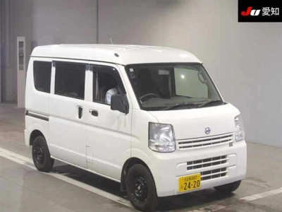 NISSAN NV100 CLIPPER