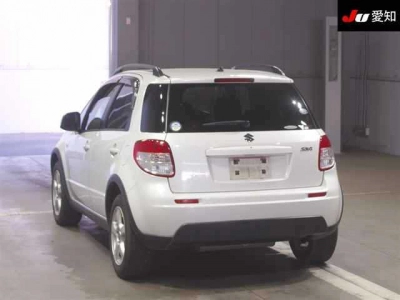 SUZUKI SX4