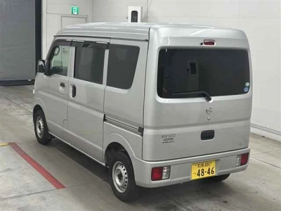 NISSAN NV100 CLIPPER