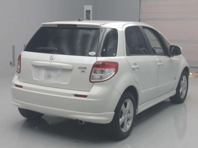 SUZUKI SX4