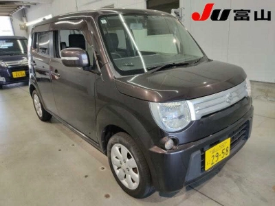 SUZUKI MRWAGON