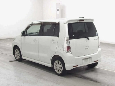 SUZUKI WAGON R STINGRAY