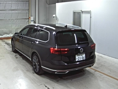 VOLKSWAGEN PASSAT VARIANT