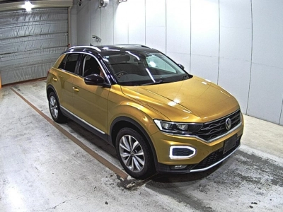 VOLKSWAGEN T-ROC