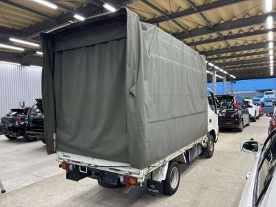 TOYOTA DYNA TRUCK