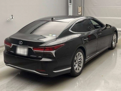 LEXUS LS