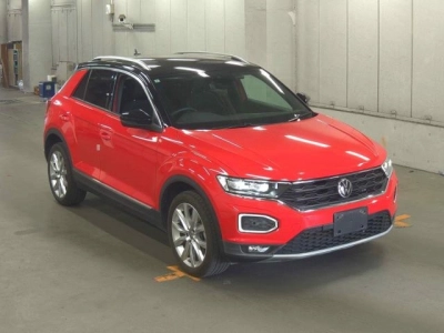 VOLKSWAGEN T-ROC