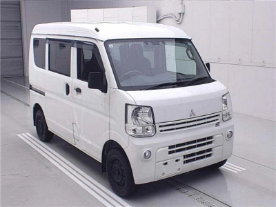 MITSUBISHI MINICAB