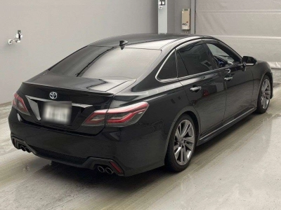TOYOTA CROWN HYBRID
