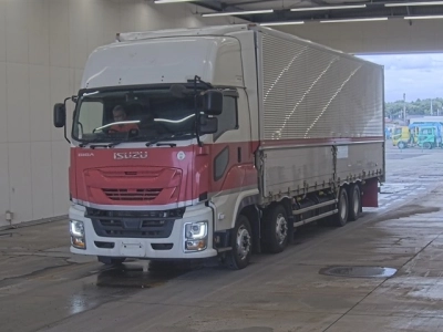 ISUZU GIGA