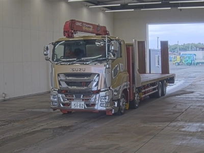 ISUZU GIGA