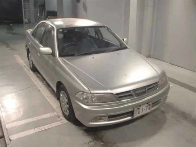 TOYOTA CARINA
