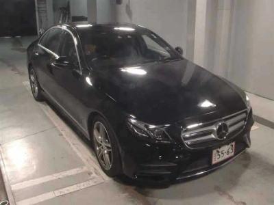 MERCEDES BENZ E CLASS