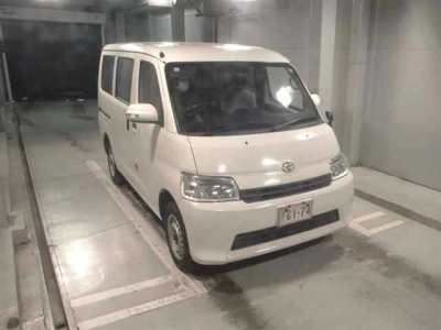 TOYOTA TOWN ACE VAN