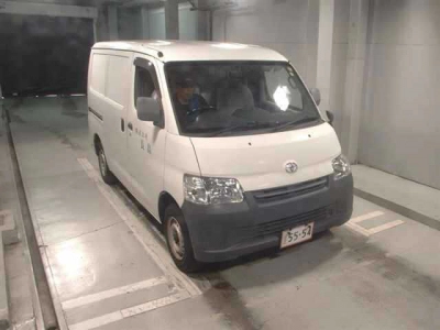 TOYOTA LITE ACE VAN