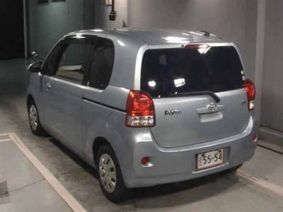 TOYOTA PORTE