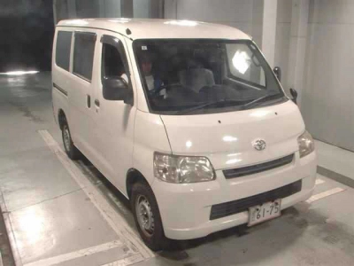 TOYOTA TOWN ACE VAN